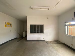 Image 35 - 825876