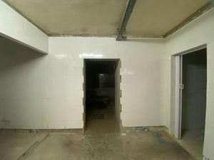 Image 7 - 825876