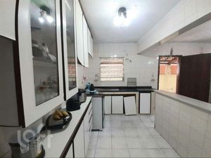 Image 3 - 825990