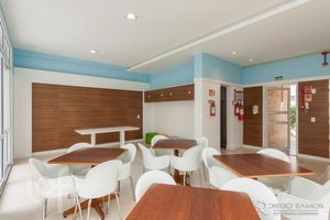 Image 36 - 826027