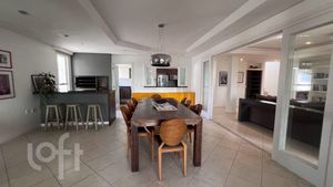 Image 35 - 826038