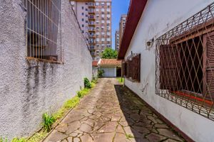 Image 45 - 826214