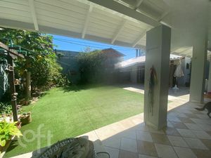 Image 3 - 826330
