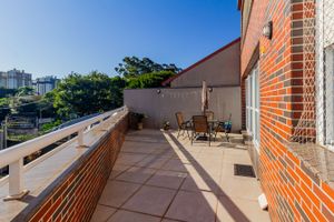 Image 13 - 826368