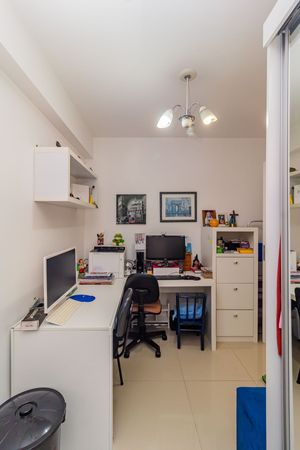 Image 22 - 826368