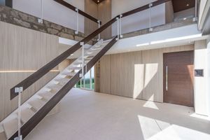 Image 31 - 826430