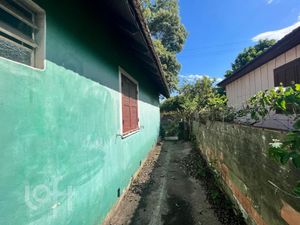 Image 9 - 826549