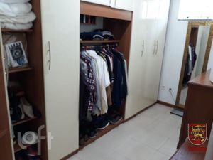 Image 7 - 826600
