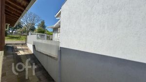 Image 8 - 826680