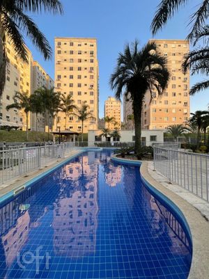 Image 19 - 826694