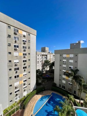 Image 33 - 826724