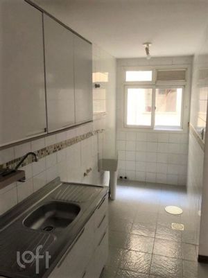 Image 4 - 826738