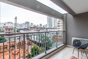 Image 5 - 826802