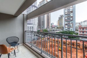 Image 8 - 826802