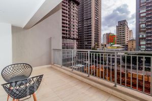 Image 6 - 826815