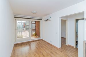 Image 1 - 826866