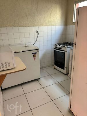 Image 9 - 826884