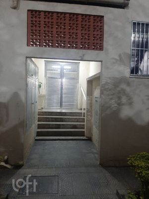 Image 22 - 826884