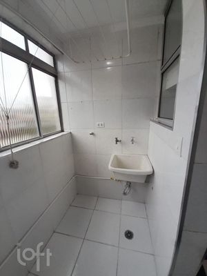 Image 8 - 826884