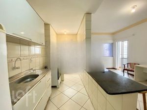 Image 6 - 826896