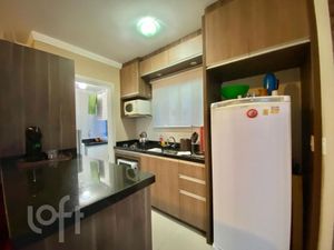 Image 1 - 826927