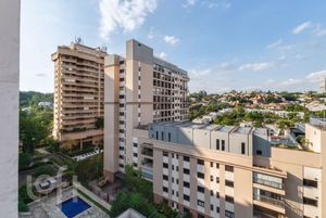 Image 8 - 826929