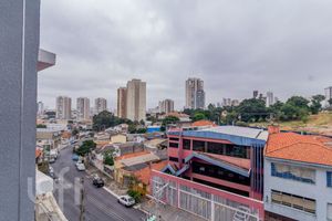 Image 9 - 826948