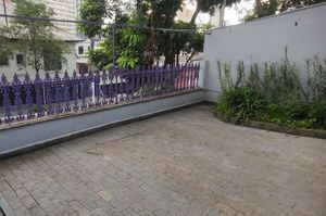 Image 5 - 826957