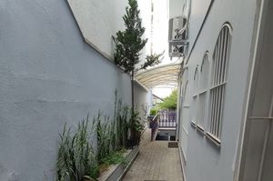 Image 6 - 826957
