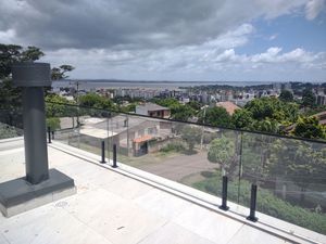 Image 10 - 826965
