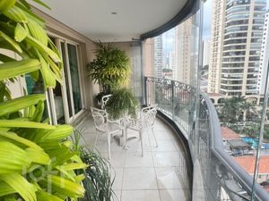 Image 9 - 826989