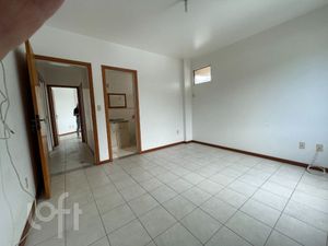 Image 9 - 827102
