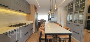 Image 10 - 827137