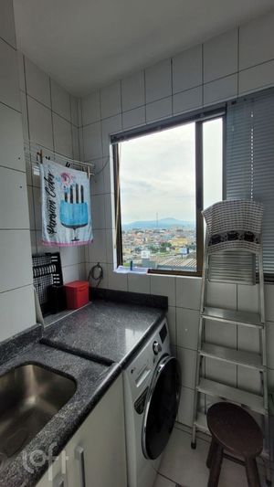 Image 3 - 827159