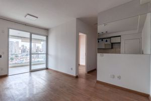 Image 23 - 827167