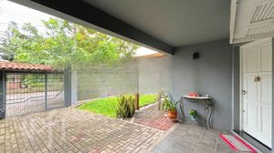 Image 50 - 827207