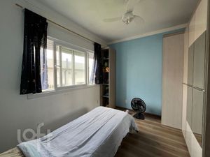 Image 8 - 827222