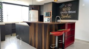 Image 6 - 827228
