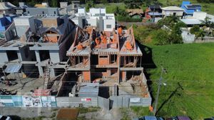 Image 13 - 827468