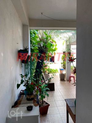 Image 23 - 827568