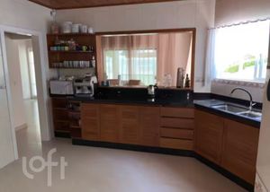 Image 11 - 827888