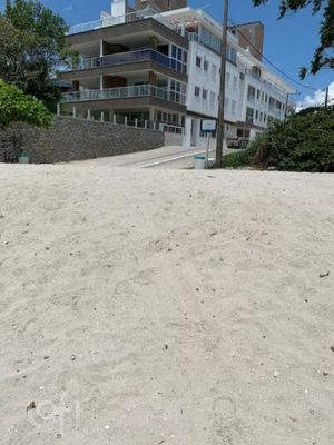 Image 39 - 827888