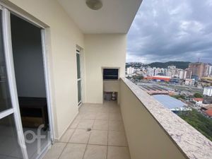 Image 0 - 827940