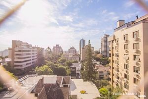 Image 15 - 828185