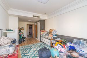Image 41 - 828194