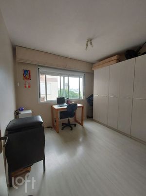 Image 13 - 828216