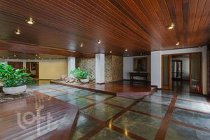 Image 68 - 828222