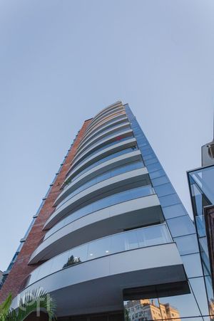 Image 50 - 828300