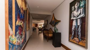 Image 25 - 828305