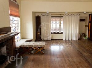 Image 10 - 828311
